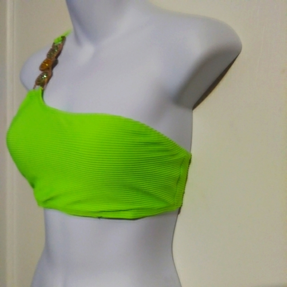 Lime Green One-Shoulder Top - Picture 4 of 6